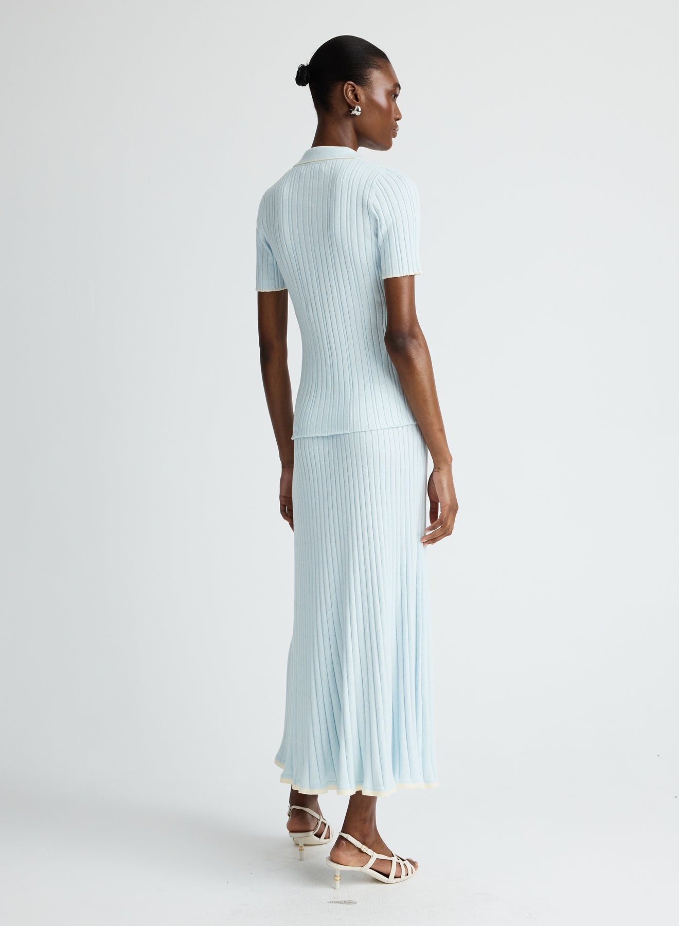 AVI TOP (GLACIER W/ SILENCE TRIM)