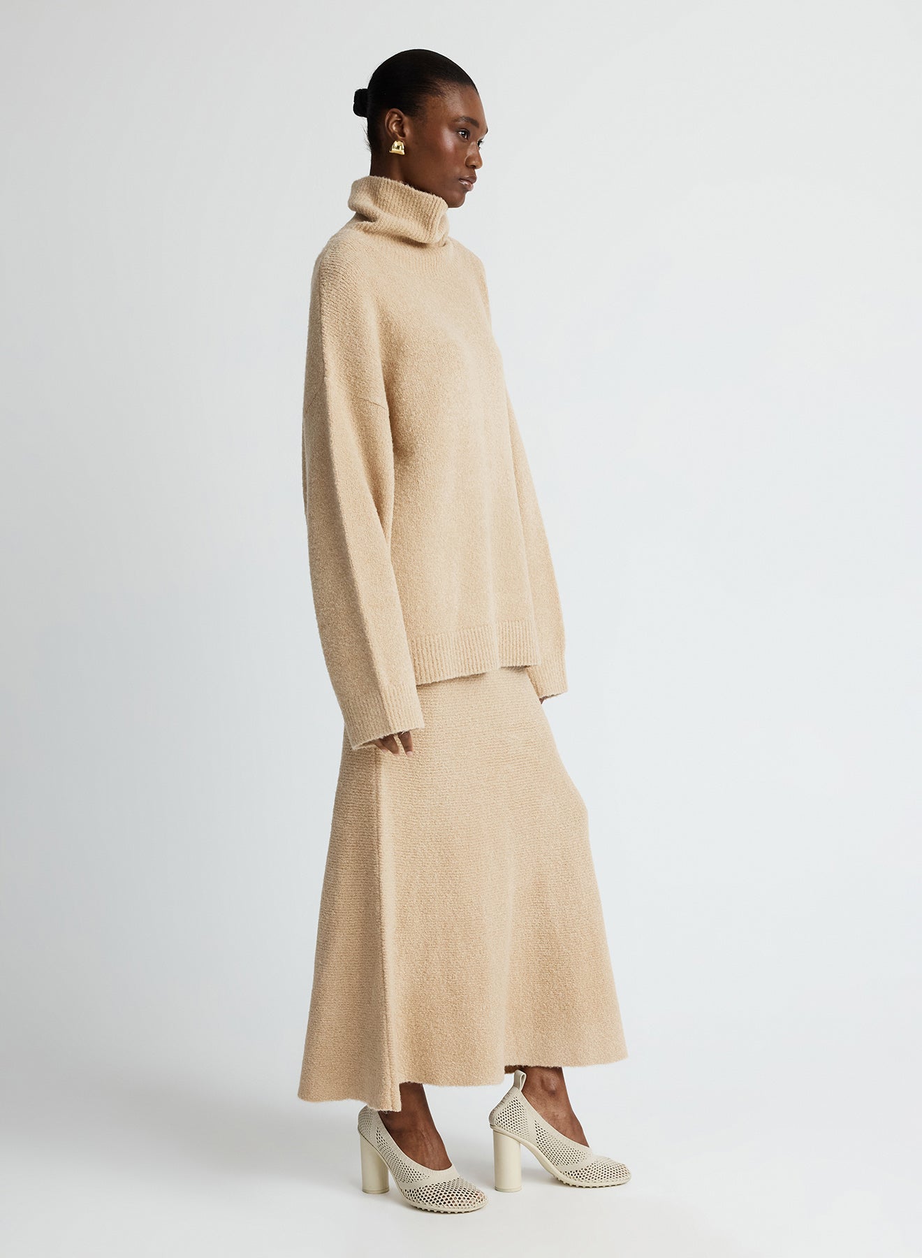 ASPEN JUMPER (CAMEL)