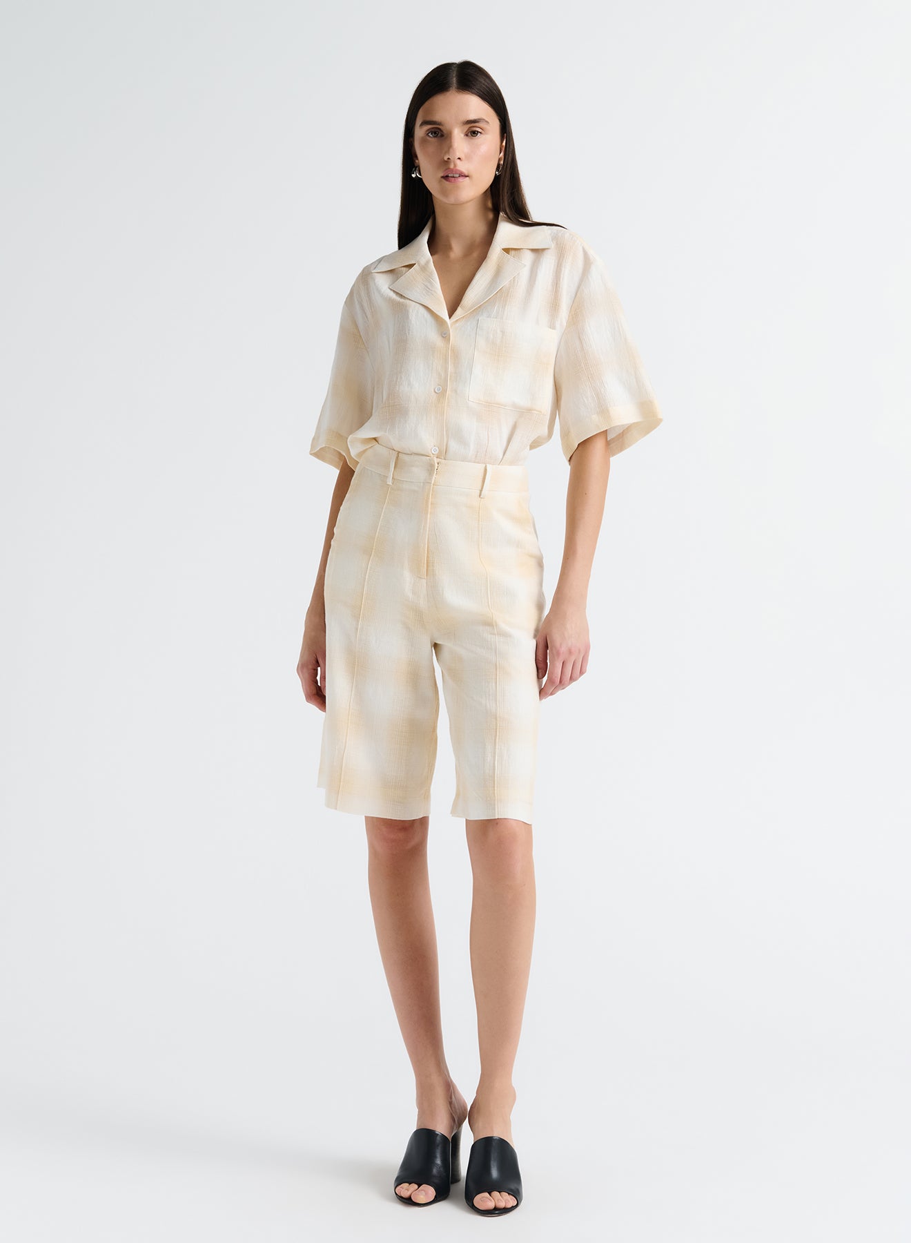 OAKLEY SHORTS (HAZEL)