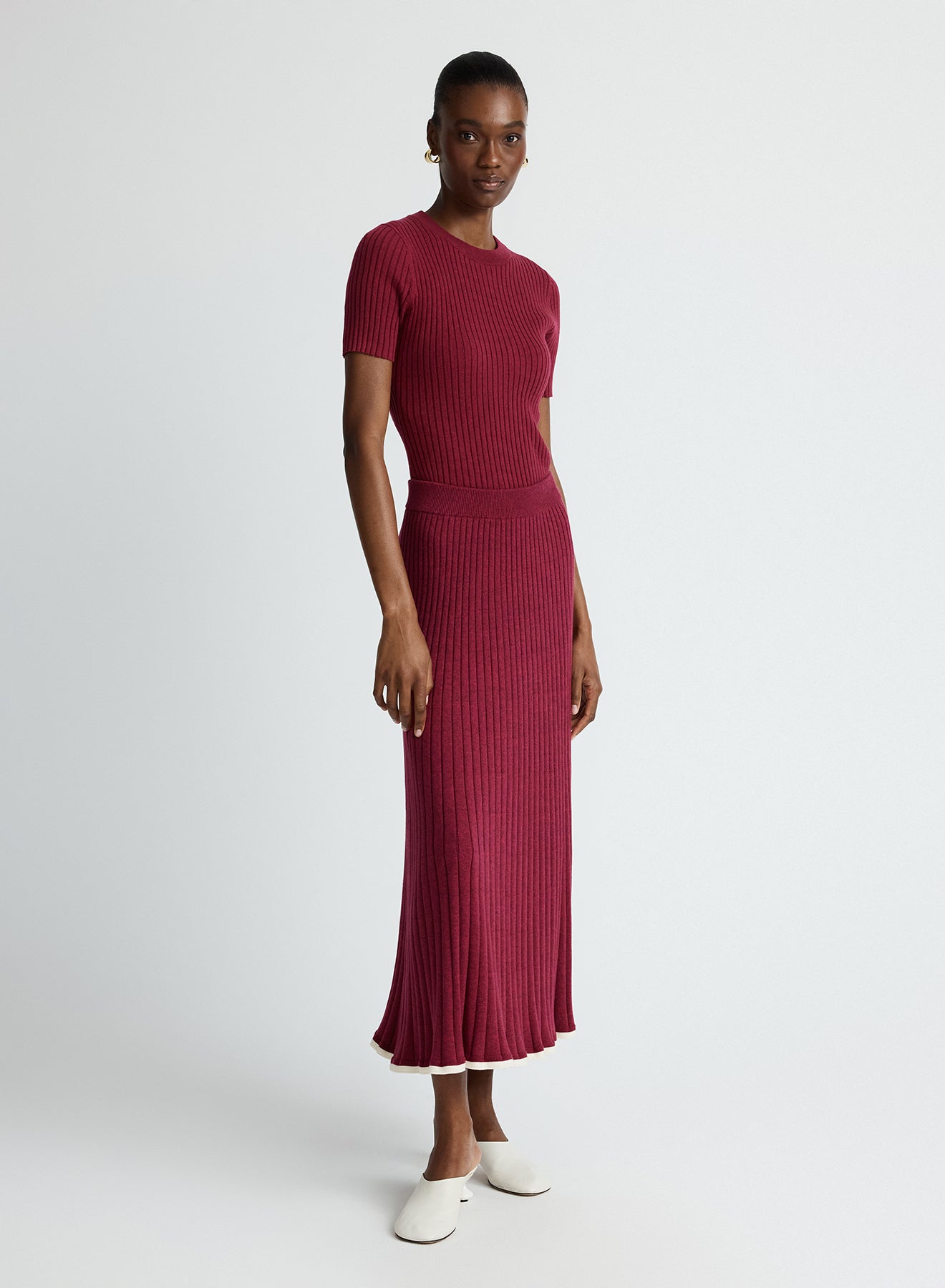 FELICIA SKIRT (CHERRY)