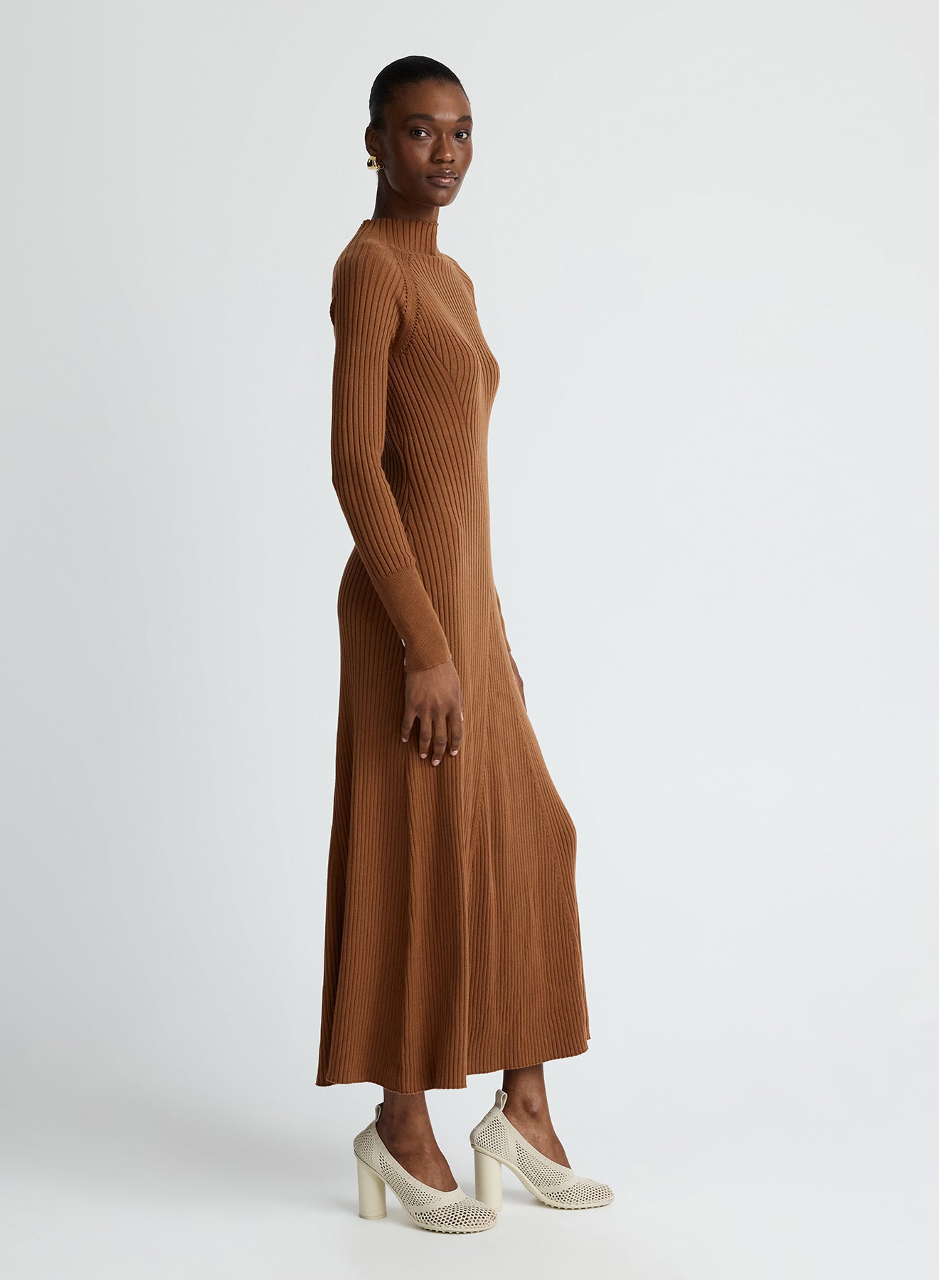 AUBREY DRESS (DARK COCOA)