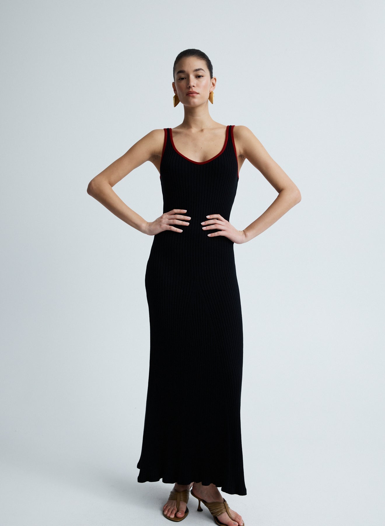 TAHLIA DRESS (RAVEN W/ SANGRIA)