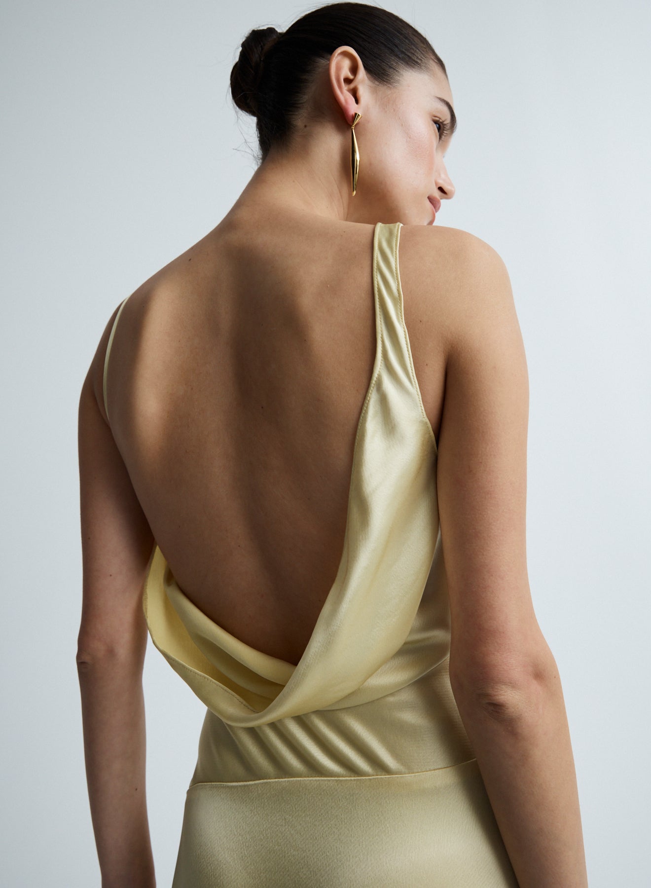 CARMEN DRESS (CHAMPAGNE)