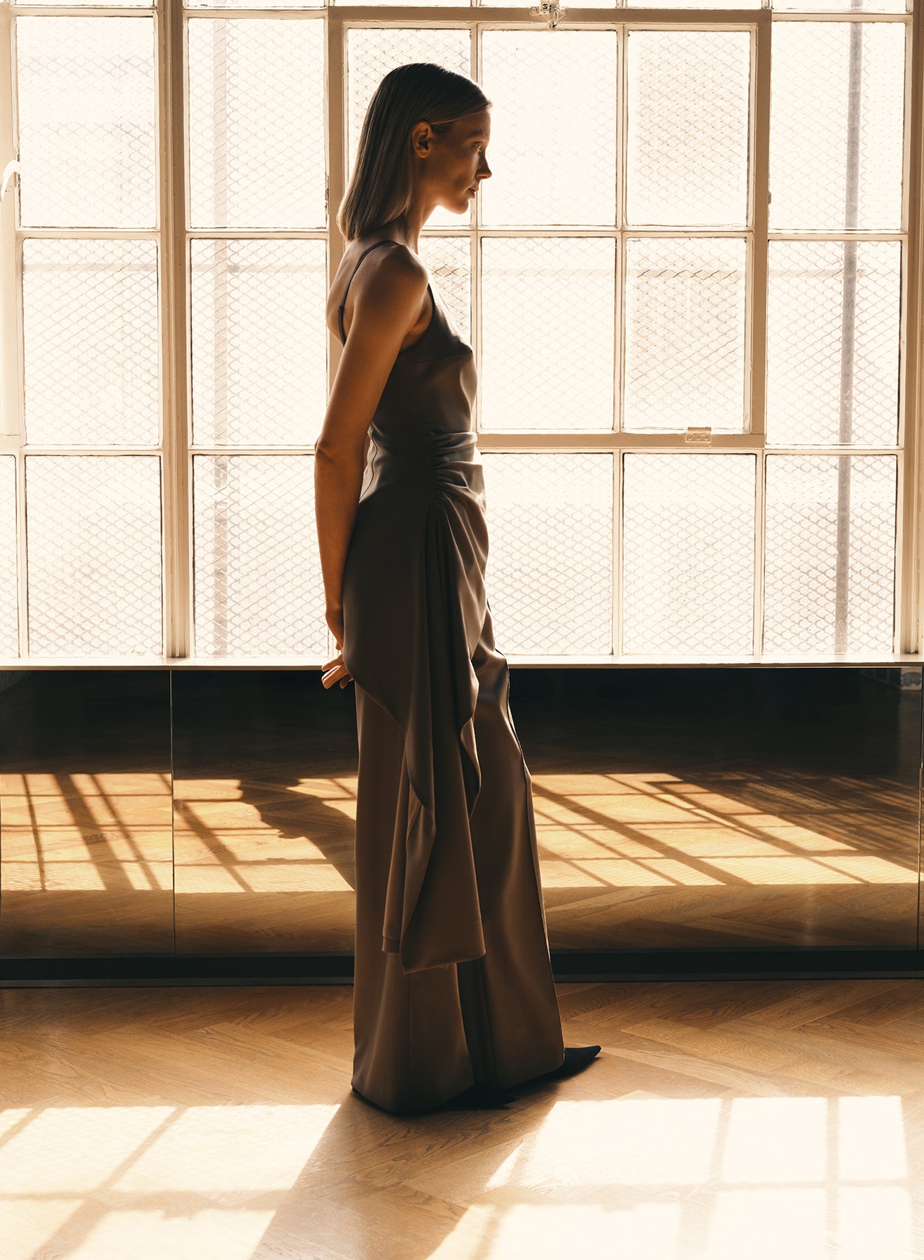 SANNE TOP (TAUPE BROWN)