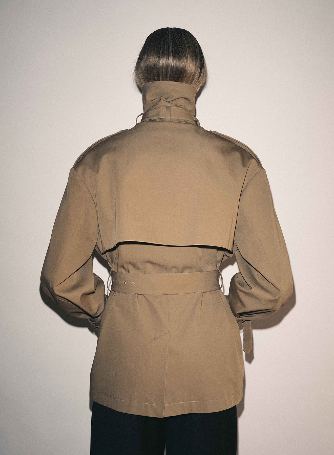 FARREN SHORT TRENCH (TAN)