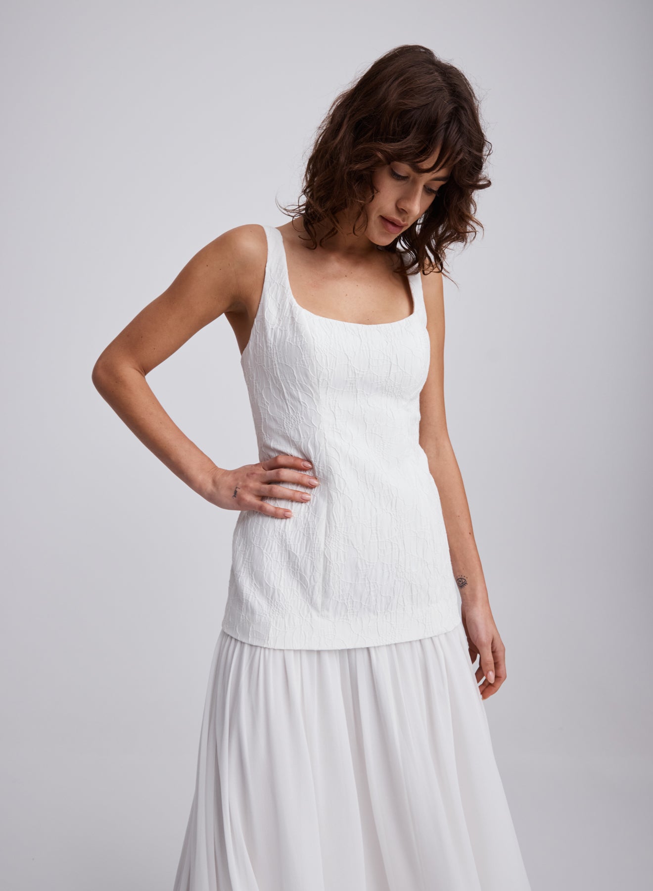 EMMANUELLE DRESS (WHITE)