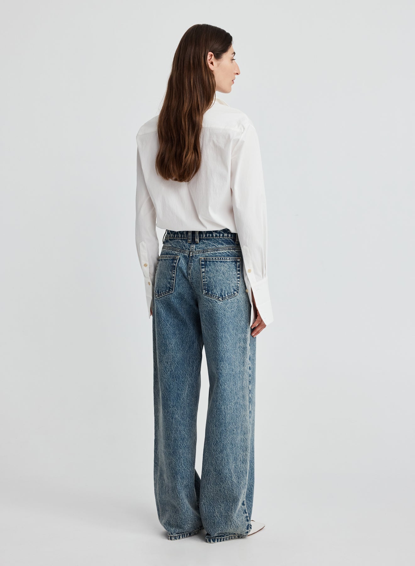 CARLO JEANS (LIGHT WASH DENIM)