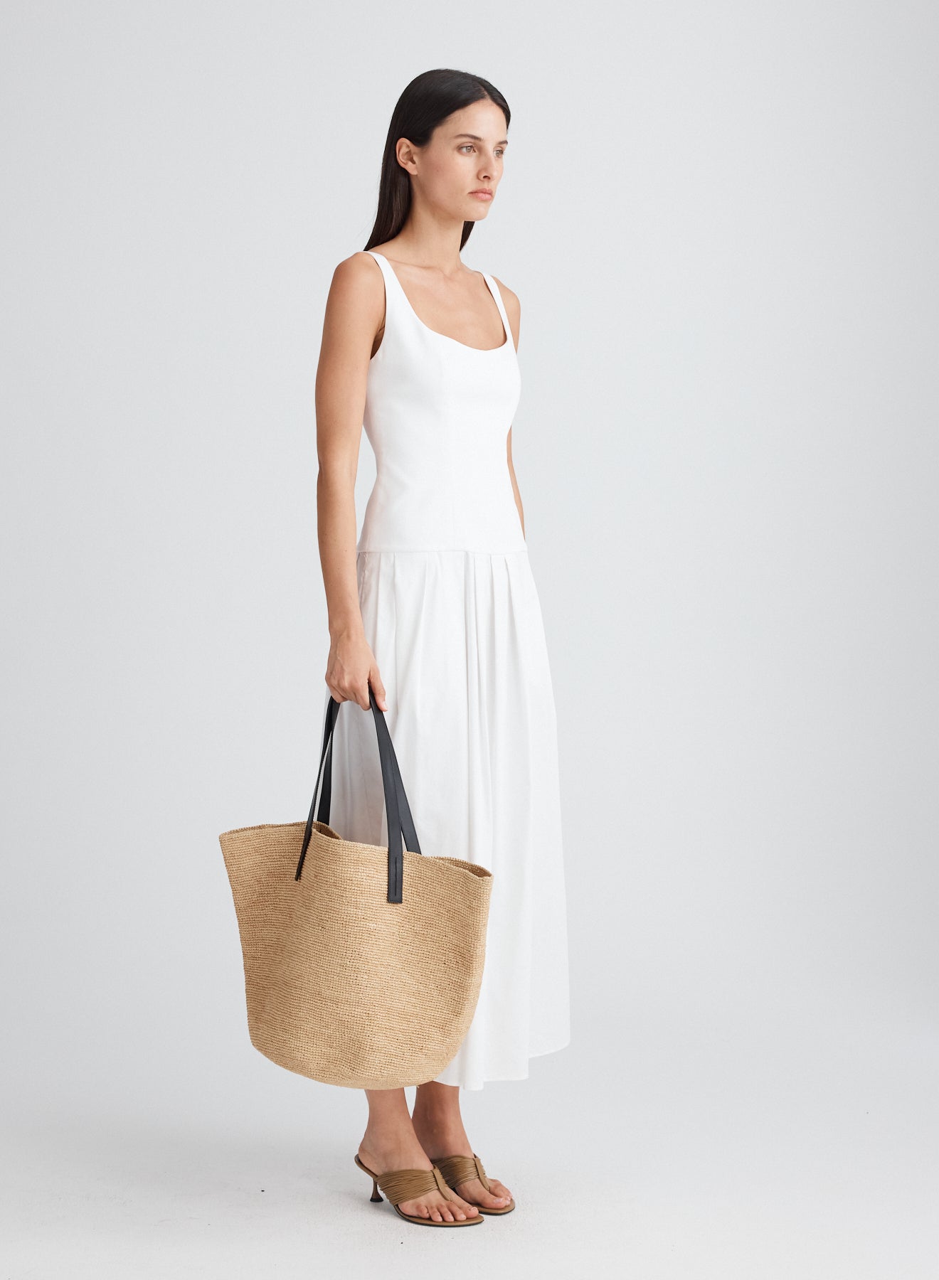 GISELLE DRESS (SWAN)