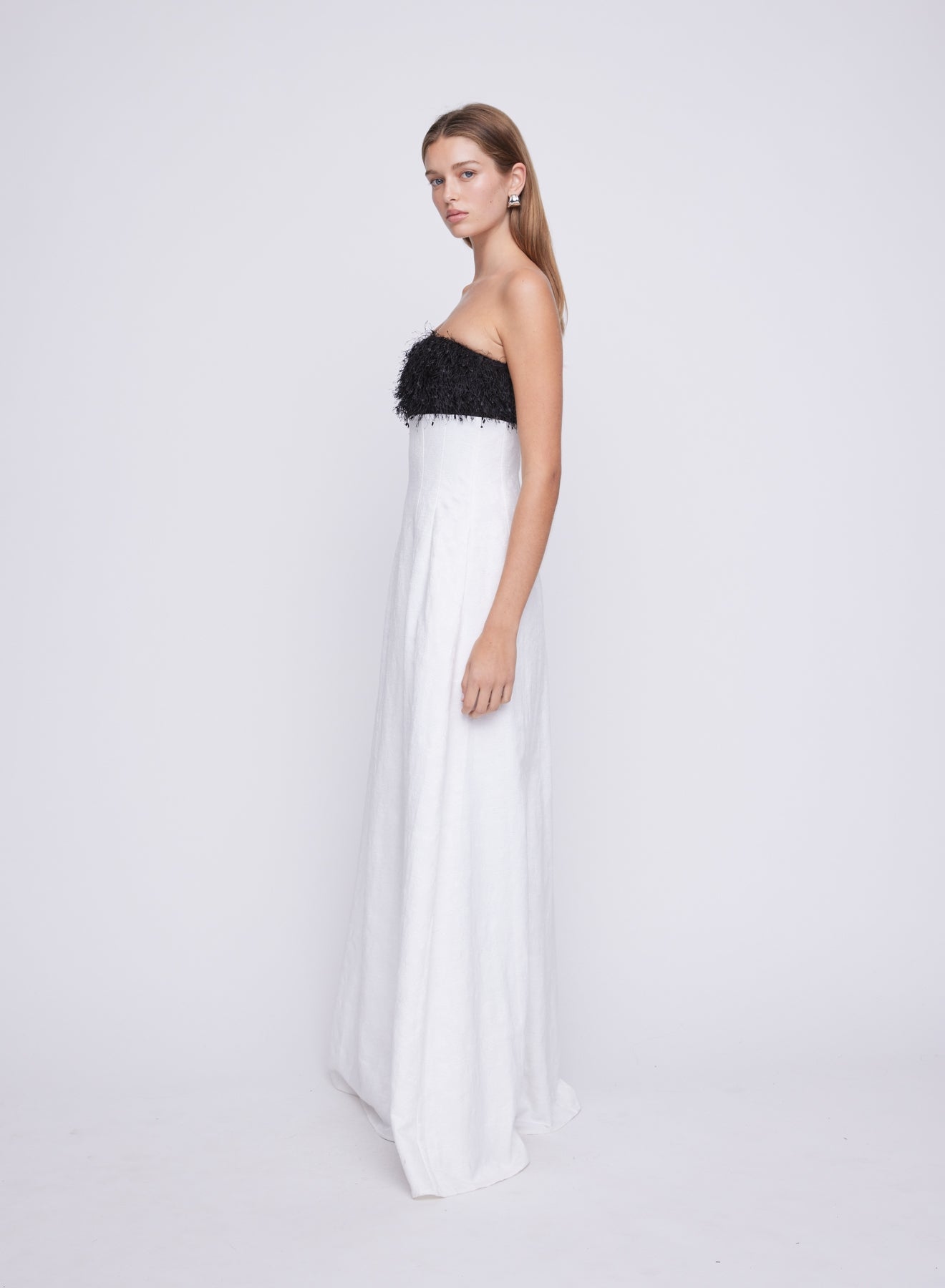 QUILLA DRESS (JACQUARD W/ BLACK FEATHER)