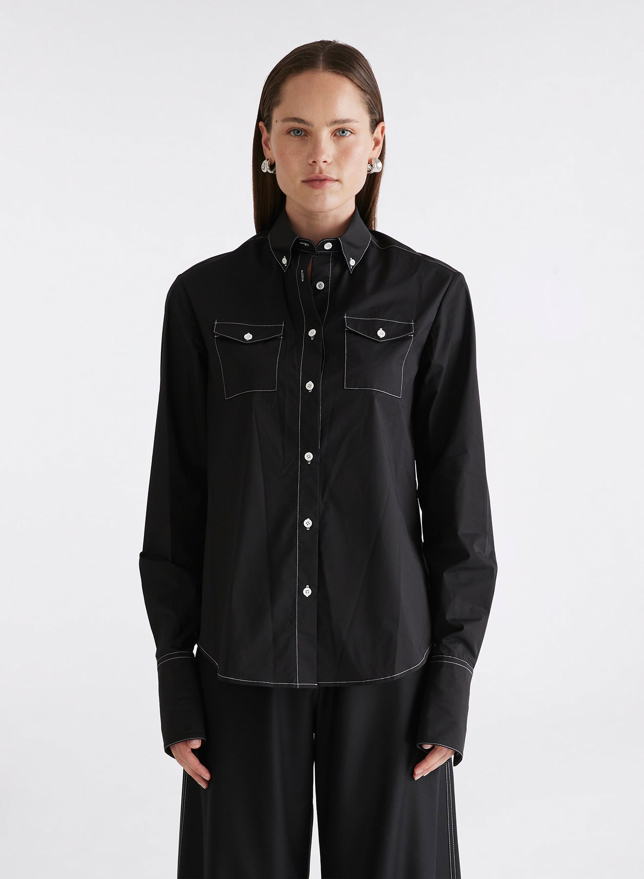 JOVI SHIRT (BLACK W/ TOP STITCH)