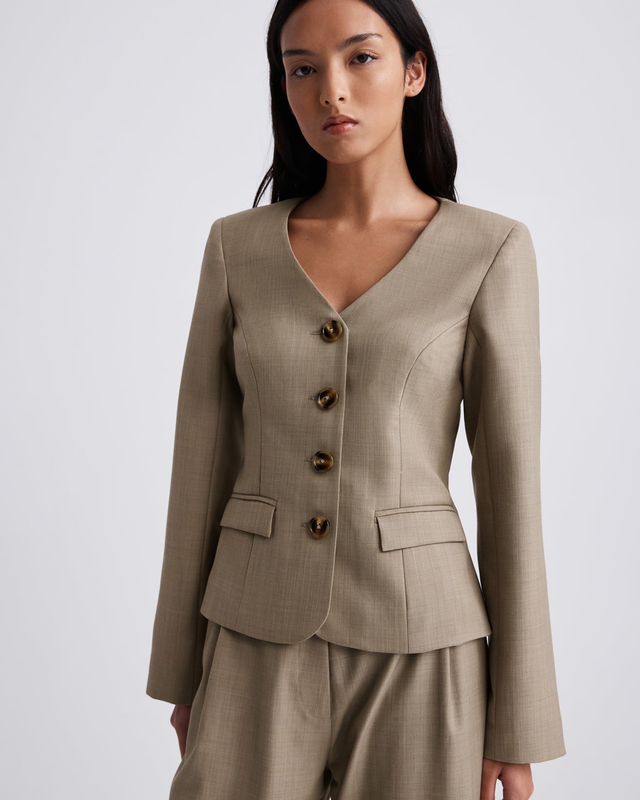 ALVAR JACKET (SAND)